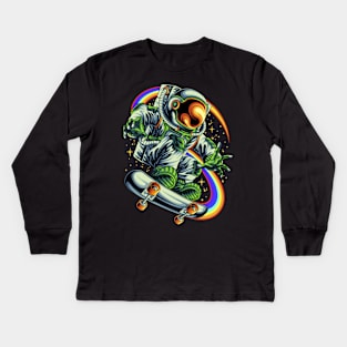 SKATENAUT | Astronaut pro skater Kids Long Sleeve T-Shirt